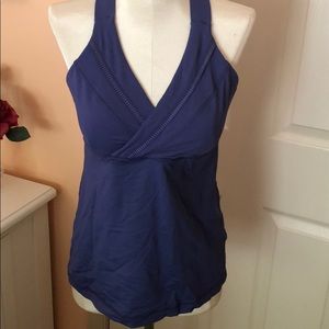 Rare color find Lululemon Tank